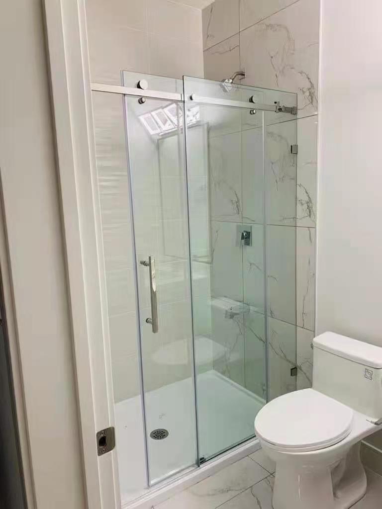 . Custom bathroom vanity cabinet and LED mirror available, bathroom supplier & manufacturer